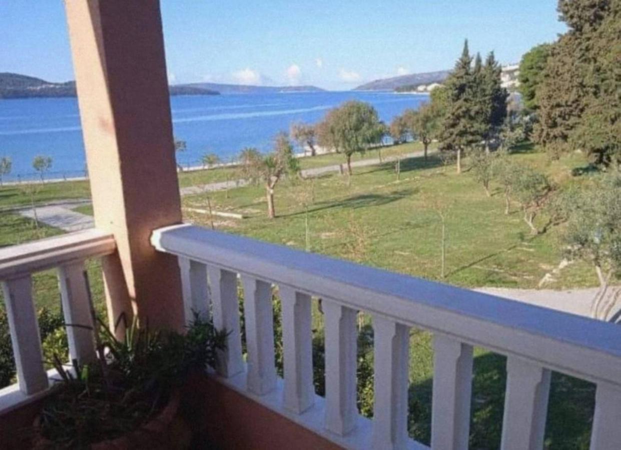 Apartment Lotus Trogir Kültér fotó
