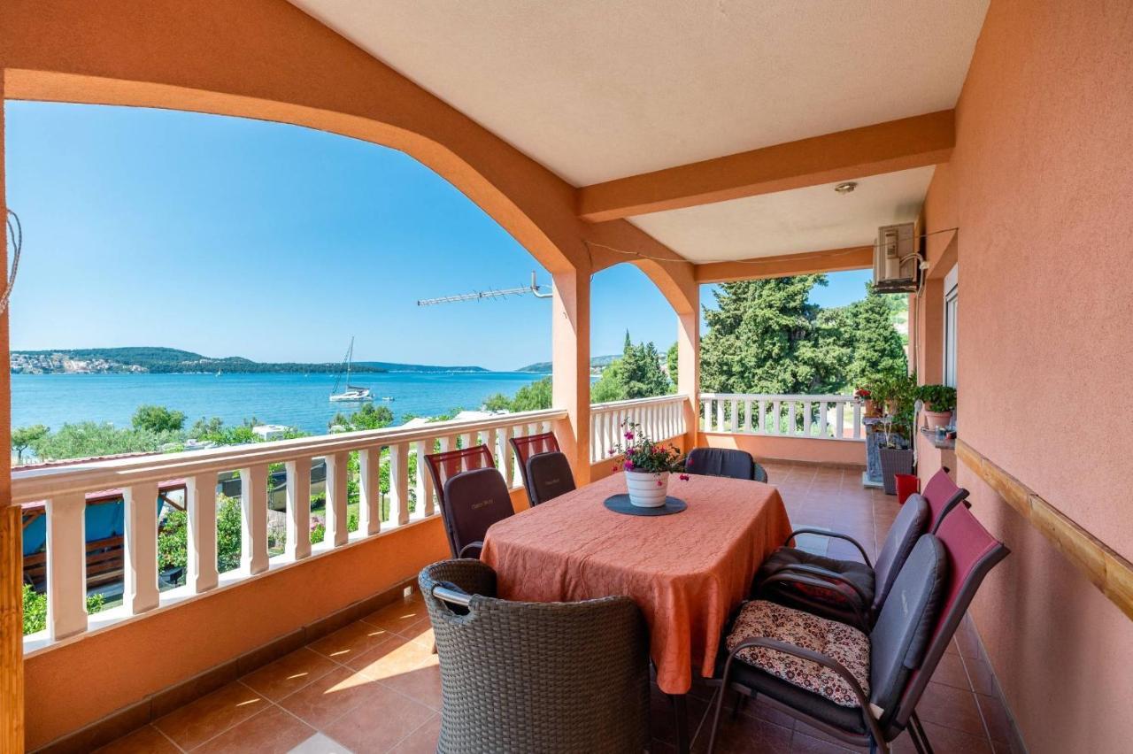 Apartment Lotus Trogir Kültér fotó