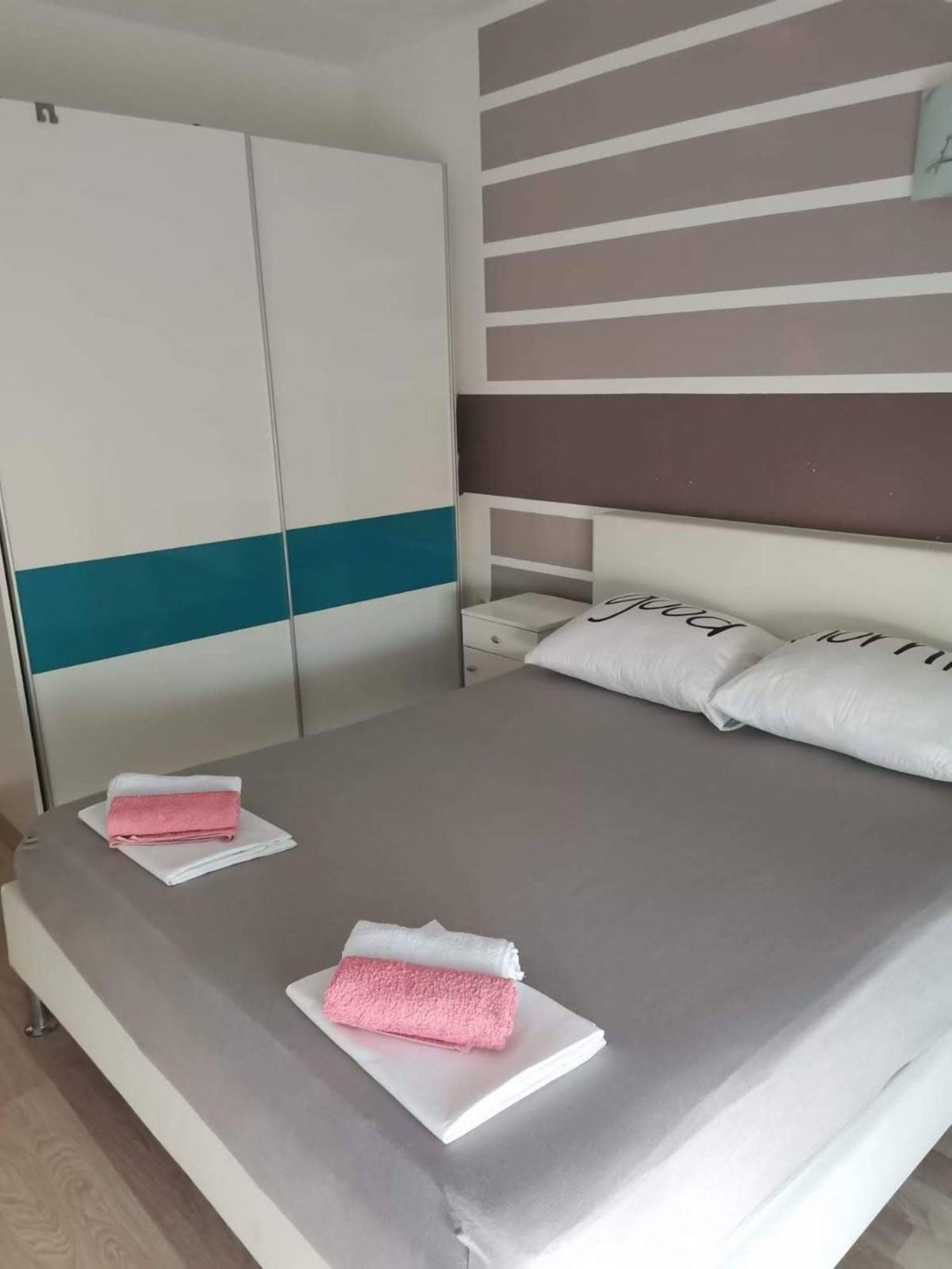 Apartment Lotus Trogir Szoba fotó